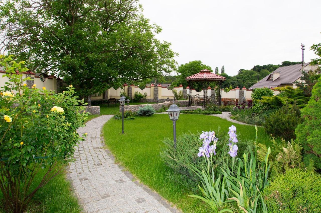 Villa Oselya Kijów Zewnętrze zdjęcie