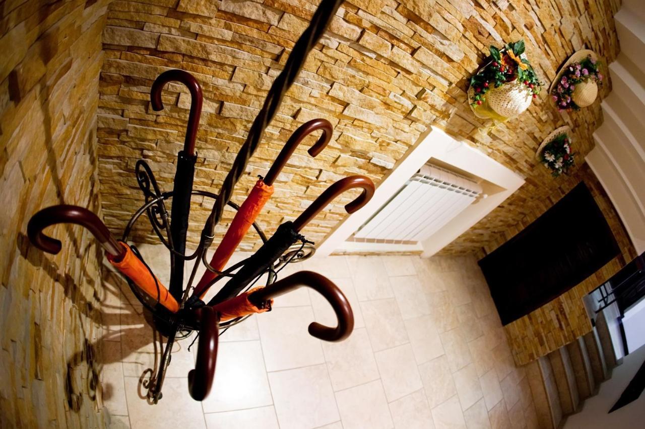 Villa Oselya Kijów Zewnętrze zdjęcie
