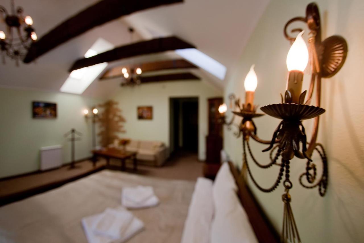 Villa Oselya Kijów Zewnętrze zdjęcie