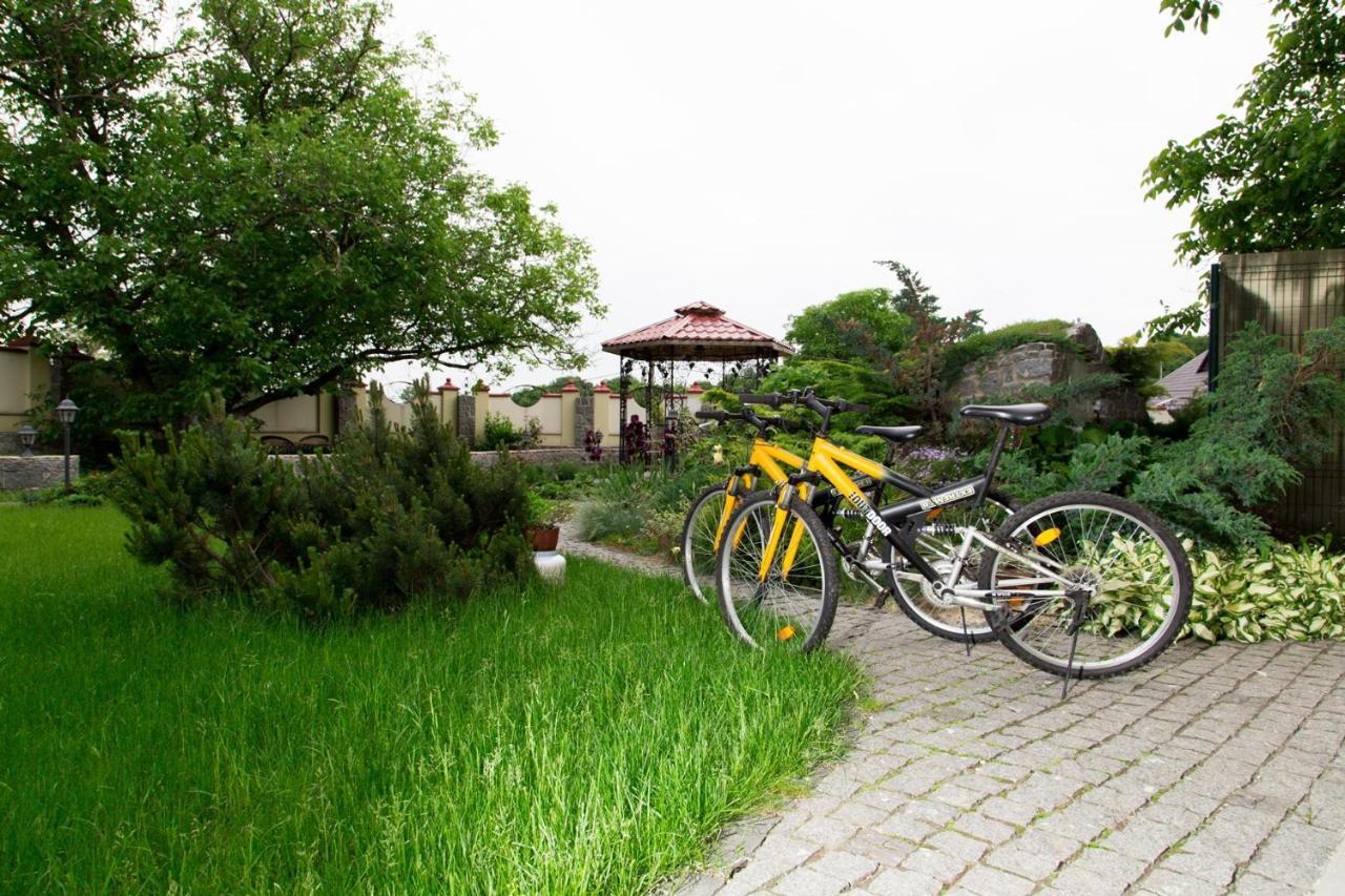 Villa Oselya Kijów Zewnętrze zdjęcie